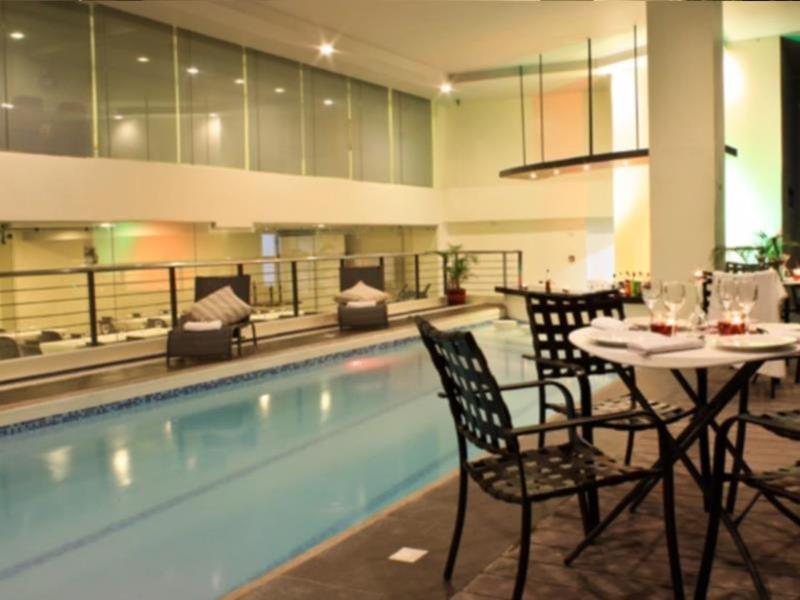 Cityscape Hotel Мандау Сити Екстериор снимка