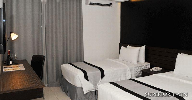Cityscape Hotel Мандау Сити Екстериор снимка